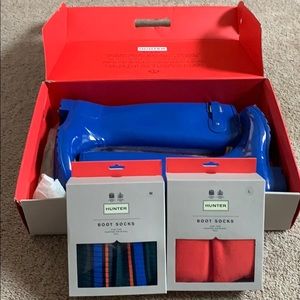 Hunter boots and socks size 8 women’s